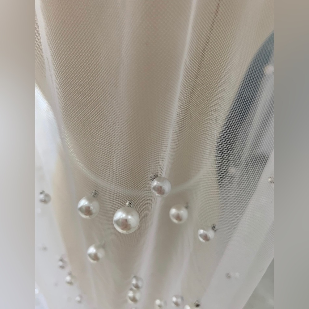 Cathedral Pearl Veil - Picture 10 of 10